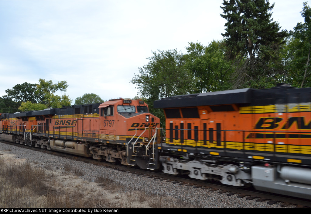 BNSF 5797